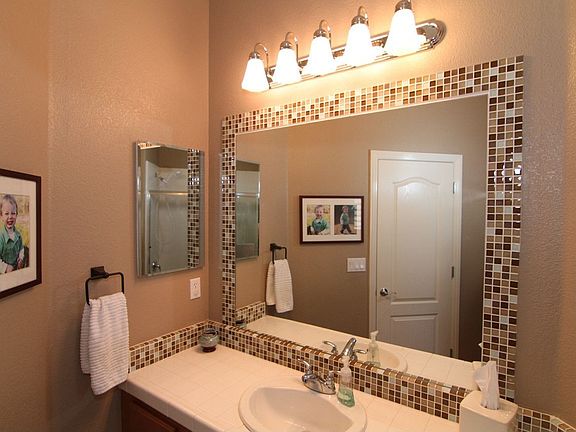 5th image of 2667 Camero Dr