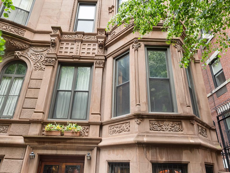 1st image of 3 W 75th St APT 1
