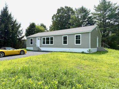 6 Rockwood Street, North Hartland, VT, 05052