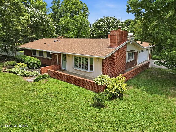4th image of 501 Rockingham Dr