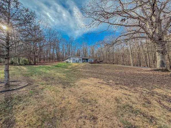 3425 Glen Lily Rd, Bowling Green, KY 42101