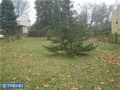 2nd image of 806 5th Ave