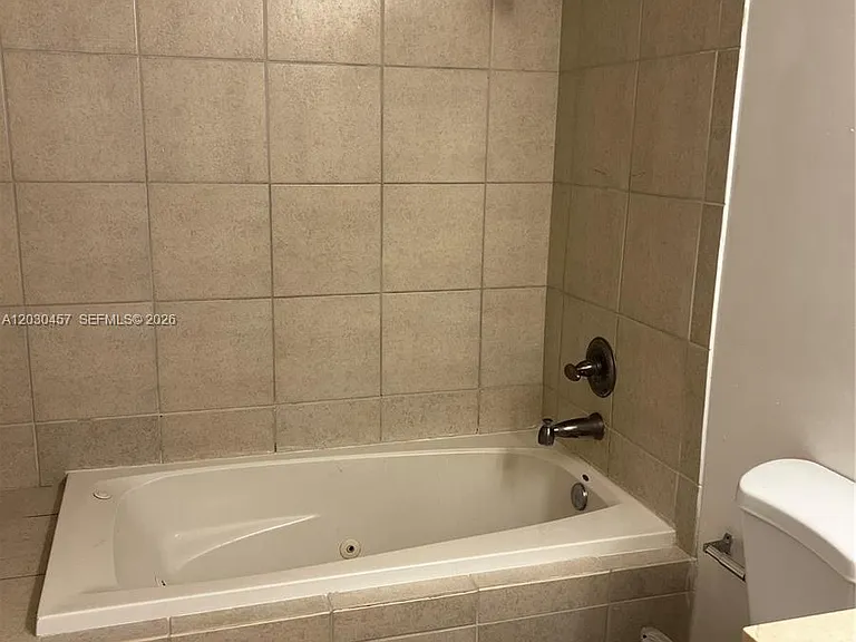140 S Dixie Hwy #716 — Photo 16