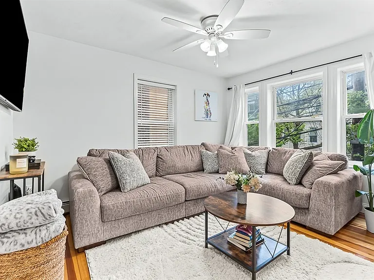 41 Harbor St #2 — Photo 1