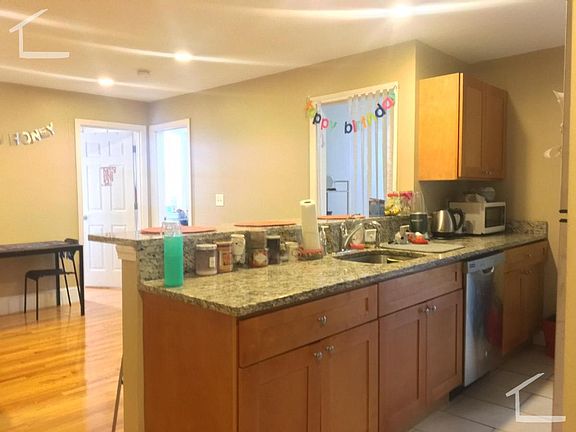 5th image of 66A Egmont St #64