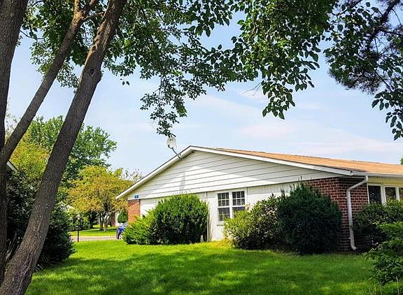 2nd image of 1151A Argyll Cir