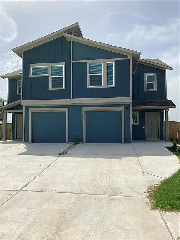 3 bed, 2.5 bath, 1345 sqft, $1,750 — Photo 2