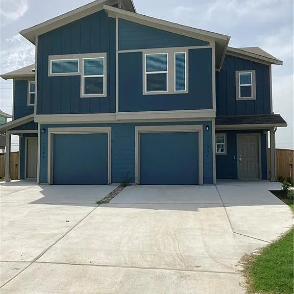 7204 Dancing Wind Ln — Photo 2