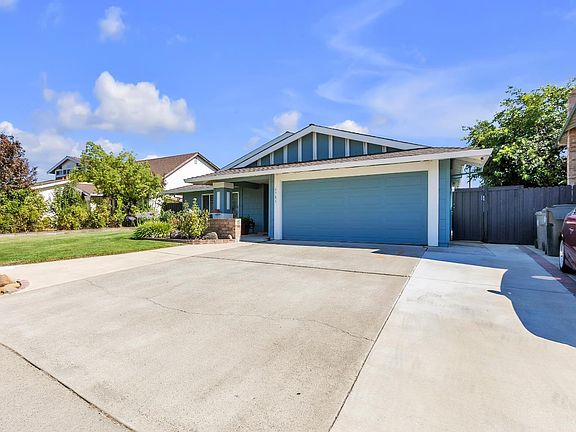 4th image of 6781 Rancho Adobe Dr