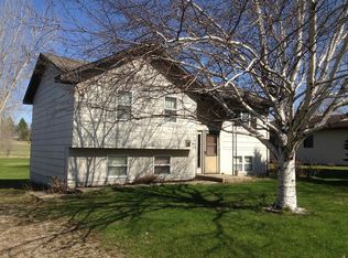 611 8th Ave E, Sisseton, SD 57262