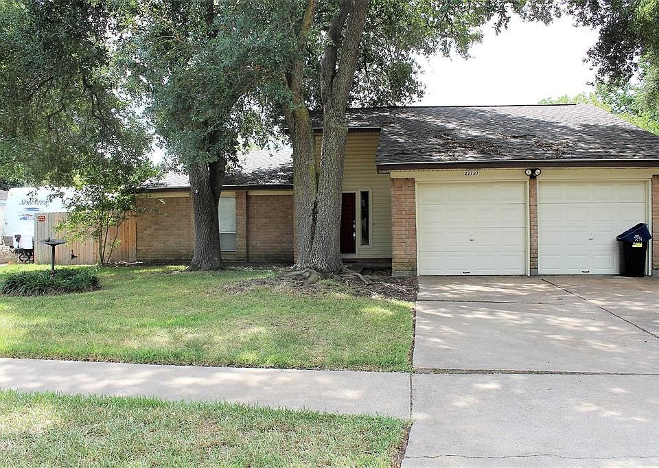 1st image of 22727 Merrymount Dr