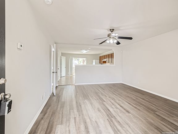 5th image of 6263 CYPRESS CIR
