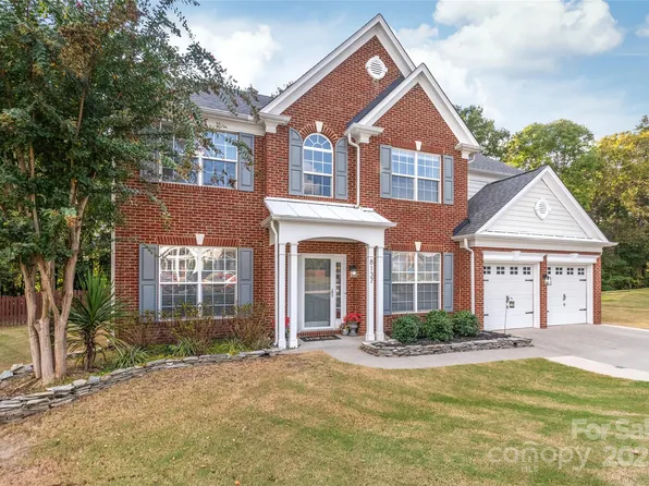 8137 Noland Woods Dr, Charlotte, NC 28277