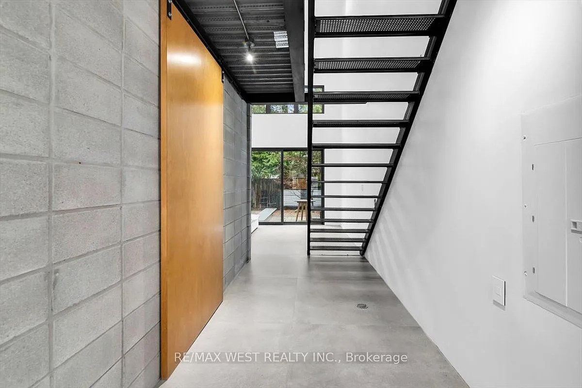 Building Photo - 781 Craven Rd