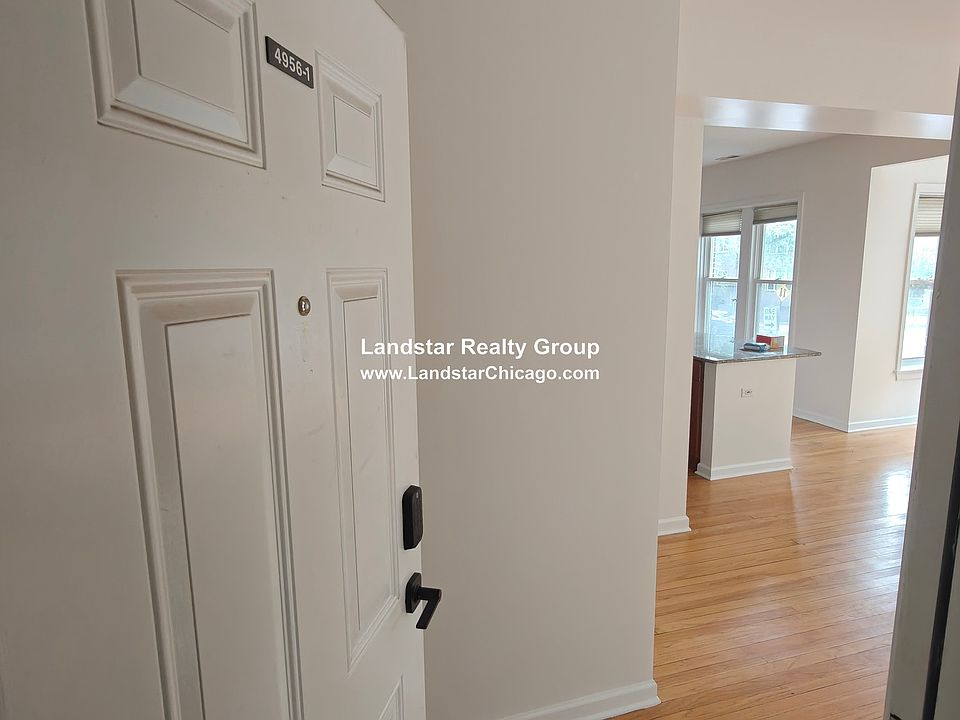 1st image of 4956 N Ridgeway Ave APT 1