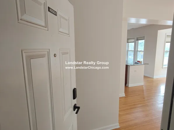 4956 N Ridgeway Ave APT 1, Chicago, IL 60625
