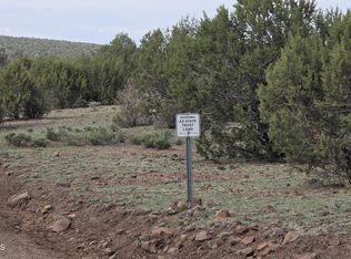 240 Mad Man Mountain Rd, Ash Fork, AZ 86320