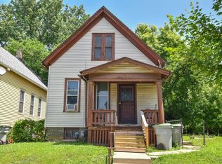 1238 N 26th St, Milwaukee, WI 53205