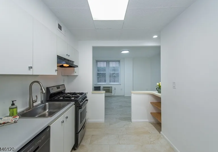 467 Valley St #1A — Photo 25