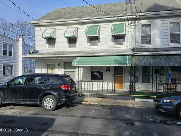 231 Park St, Mount Carmel, PA 17851