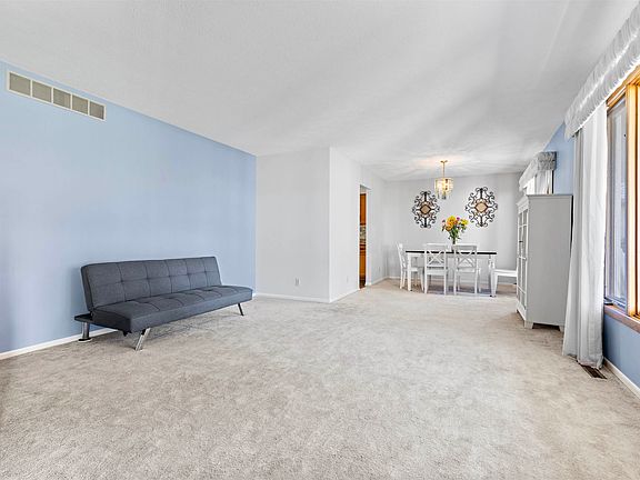 2nd image of 1148 Cerasus Dr