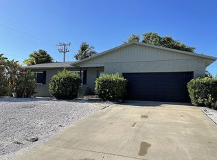 9111 Kingston Rd, Bradenton, FL 34210