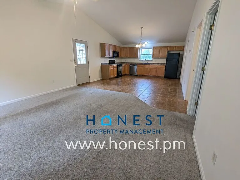 5 Crooker St #2 — Photo 8