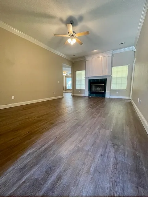 1456 N Timberline Dr - 1 — Photo 3