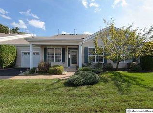 127 Greenlawns Dr, Lakewood, NJ 08701