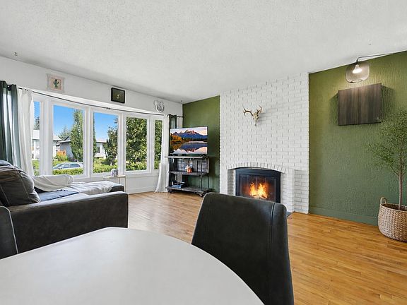 5th image of 4159 Doverbrook Rd SE
