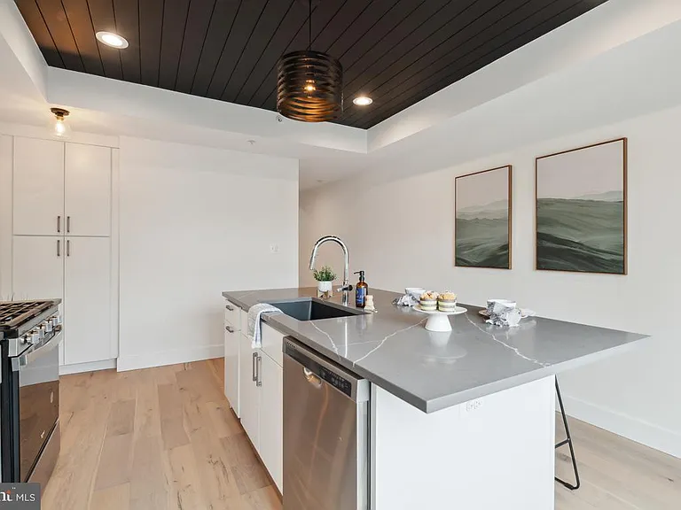 1207 Dellwood Ave — Photo 13