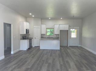 21 Watch Hill Dr, Durant, OK 74701