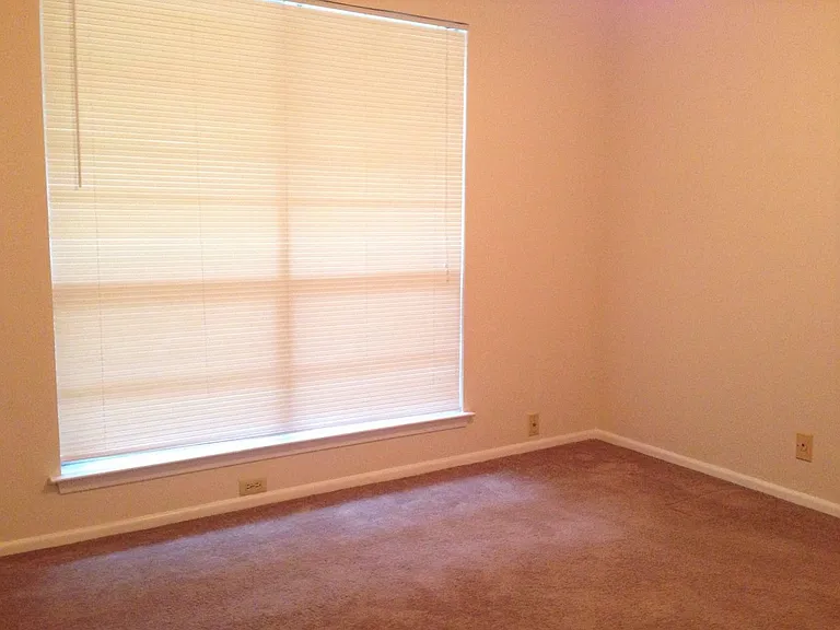 4002 Glenrock Dr — Photo 10