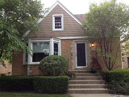 1st image of 8037 N Kenneth Ave