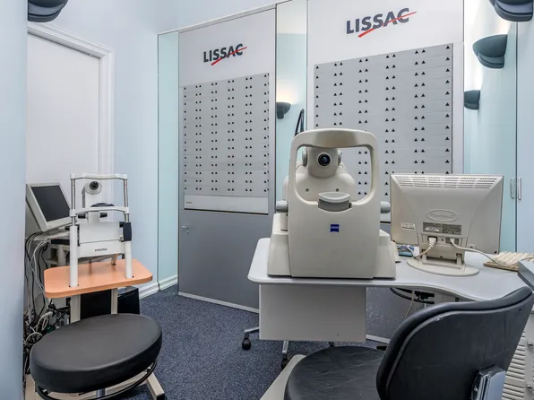 59-18 69th Avenue image 7 of 18