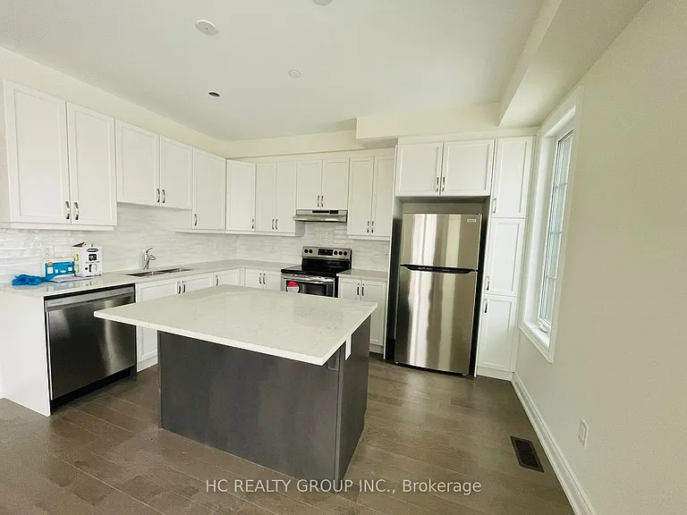 117 Thomas Frisby Jr Cres — Photo 7