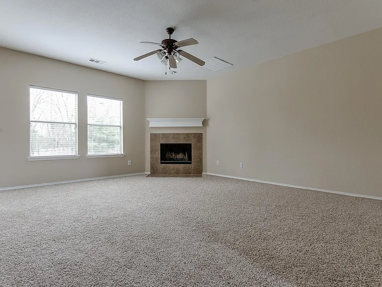 249 Niagara Falls Dr — Photo 12