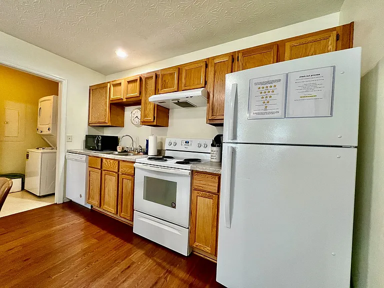 105 Overbrook Dr — Photo 7