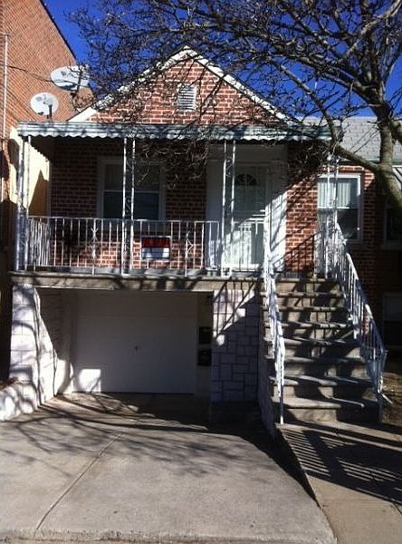 1st image of 838 Swinton Ave