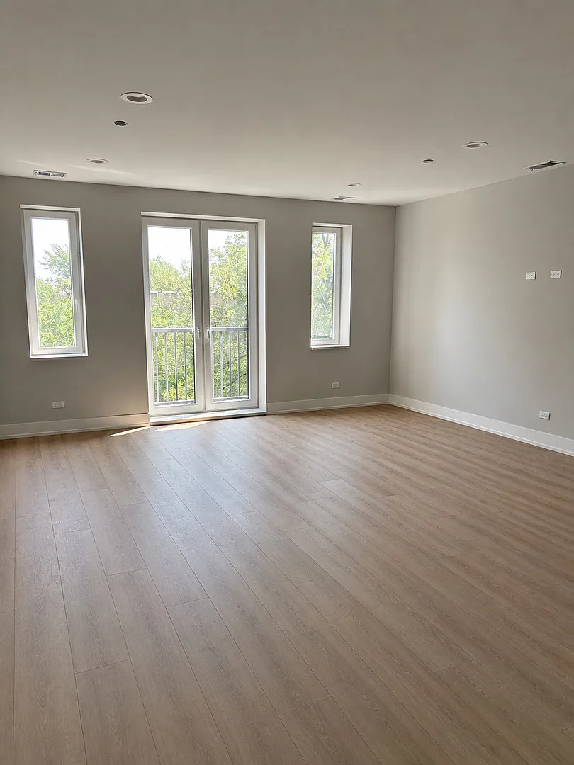 2 bed, 1400 sqft, $2,850 — Photo 1