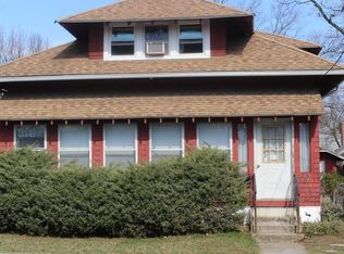 25 Hobson St, Springfield, MA 01109