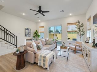 930 Mansfield St, Houston, TX 77091