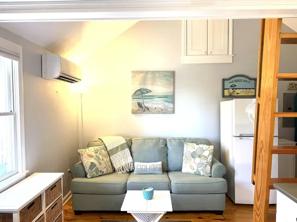 1706 Route 6A #18, East Dennis, MA 02641