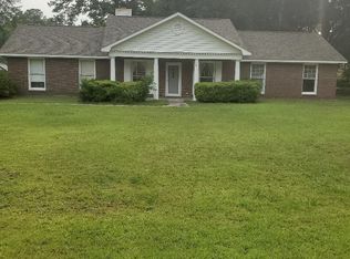 68 Deerfield Cir, Kingsland, GA 31548