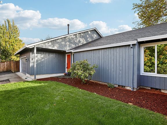 2nd image of 7356 SE Villa St
