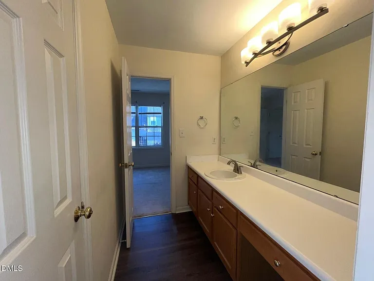 2604 Farlow Gap Ln — Photo 19