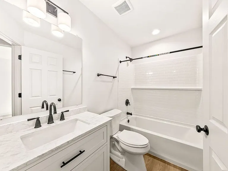 215-217 Pembroke Way (Townhouse) MyDwelling — Photo 13
