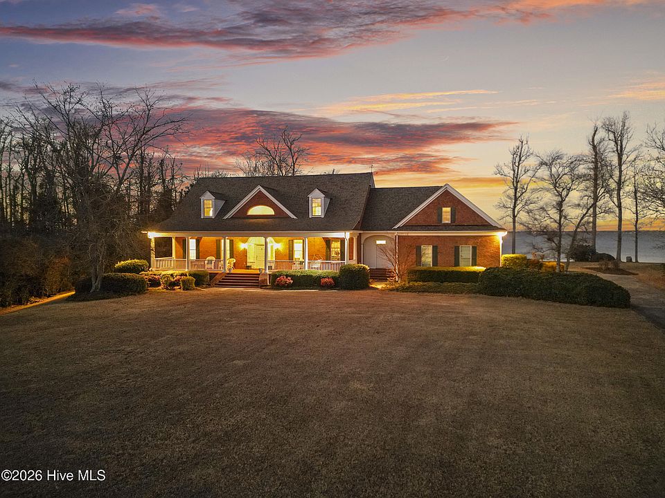 1st image of 3 Nicklaus Drive