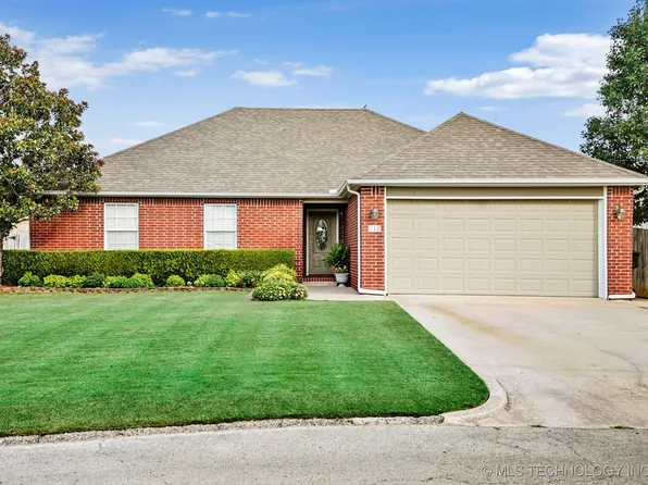 110 Redbud St, Mannford, OK 74044