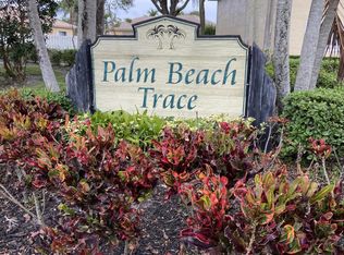102 Palm Beach Trace Dr, West Palm Beach, FL 33411